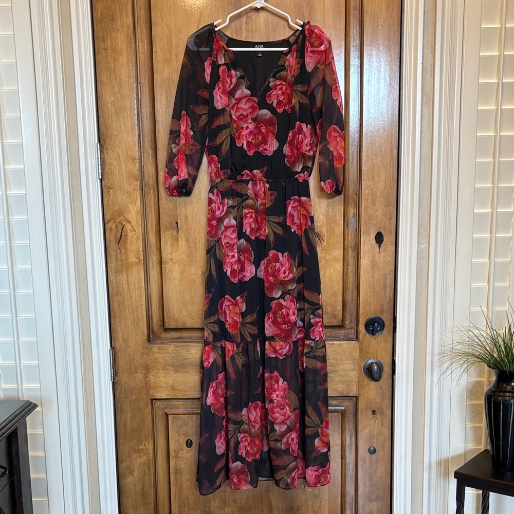 a.n.a Black and Red Floral Long Sleeve Dress